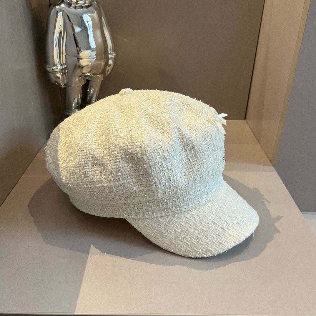 Miu Miu Caps